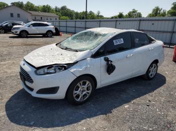  Salvage Ford Fiesta