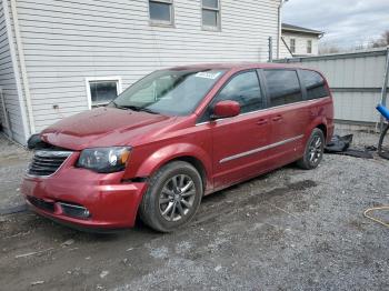  Salvage Chrysler Minivan