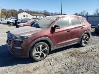  Salvage Hyundai TUCSON