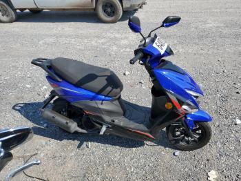  Salvage Jian Scooter