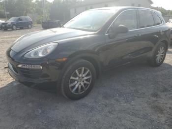  Salvage Porsche Cayenne