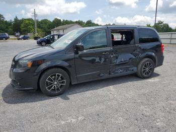  Salvage Dodge Caravan