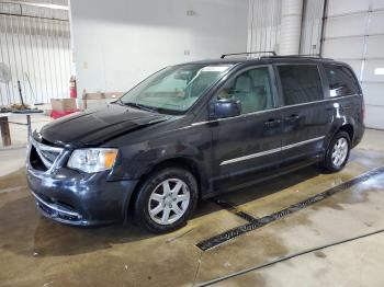  Salvage Chrysler Minivan