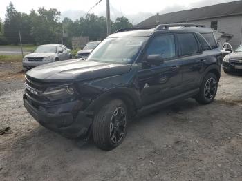  Salvage Ford Bronco