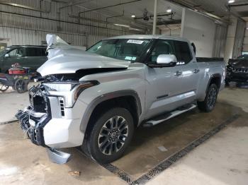  Salvage Toyota Tundra