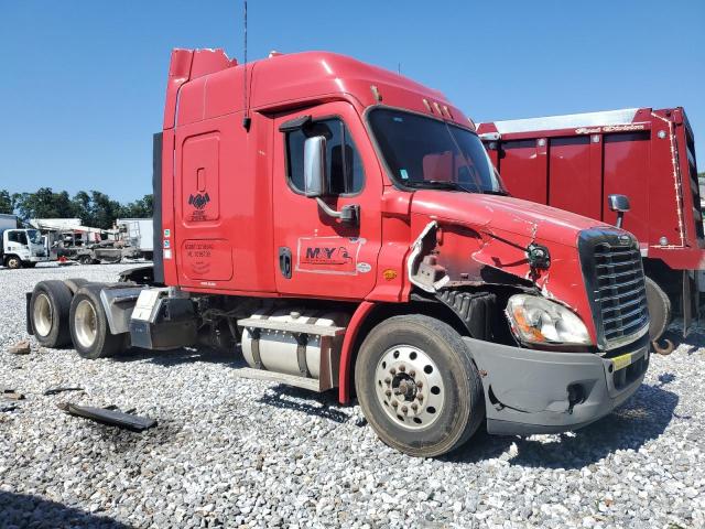  Salvage Freightliner Cascadia 1