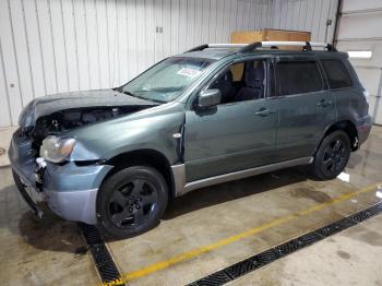  Salvage Mitsubishi Outlander