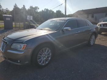  Salvage Chrysler 300