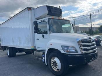  Salvage Hino 258 268