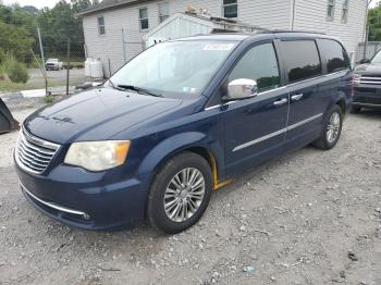  Salvage Chrysler Minivan
