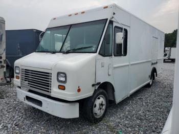  Salvage Freightliner Chassis M Line Walk-in Va