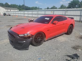  Salvage Ford Mustang