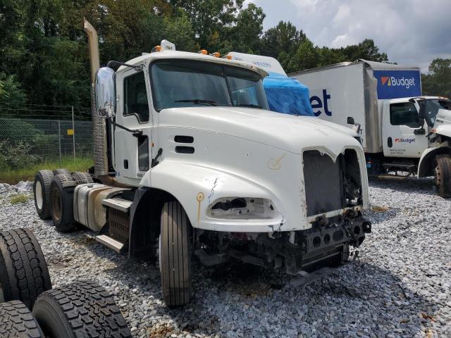  Salvage Mack Cxu613