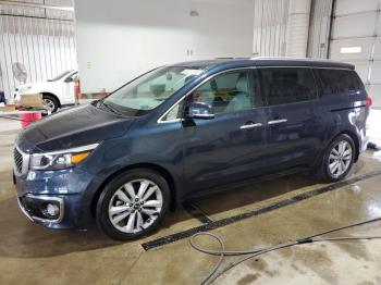  Salvage Kia Sedona
