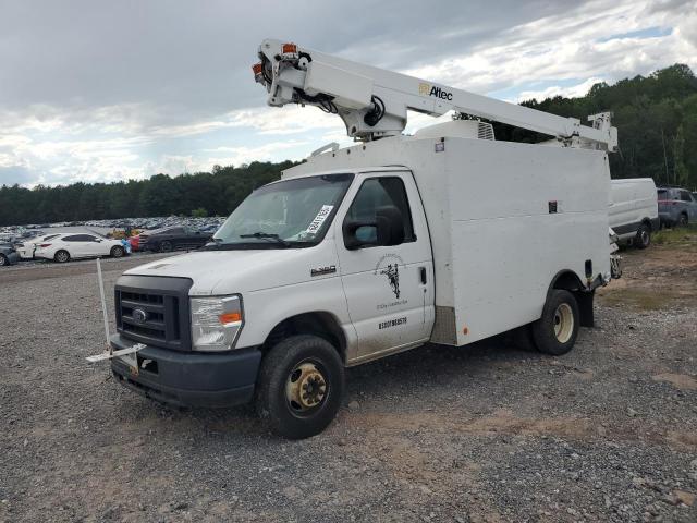  Salvage Ford Econoline E350 Super Duty
