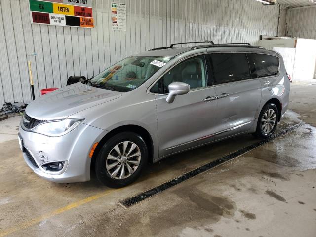  Salvage Chrysler Pacifica