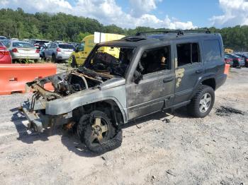  Salvage Jeep Commander