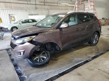  Salvage Hyundai TUCSON