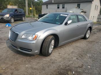  Salvage Chrysler 300