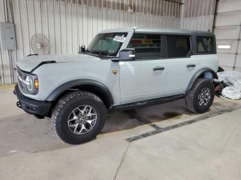  Salvage Ford Bronco
