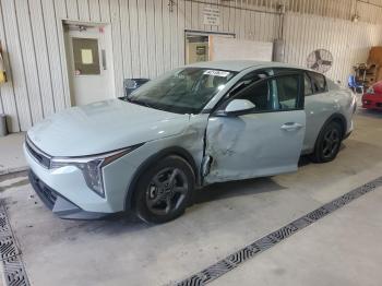 Salvage Kia K4 Lx