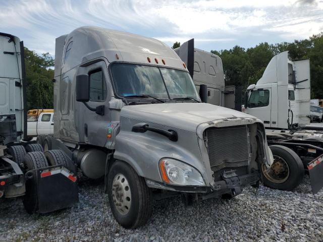 Salvage Freightliner Cascadia