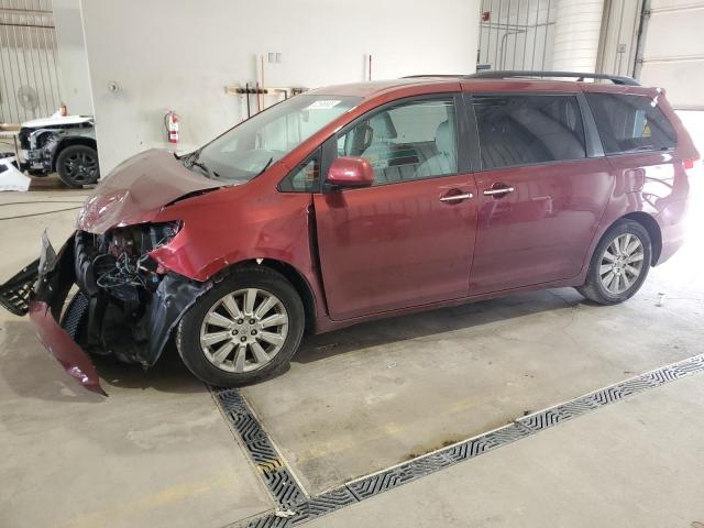  Salvage Toyota Sienna