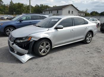  Salvage Volkswagen Passat