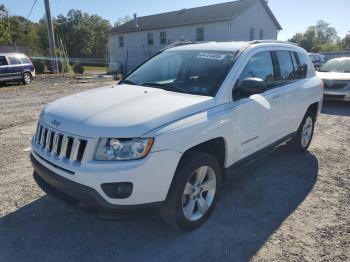  Salvage Jeep Compass