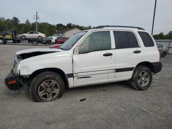  Salvage Chevrolet Tracker