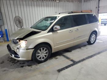 Salvage Chrysler Minivan