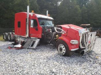  Salvage Peterbilt 567