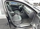 Volkswagen Passat Sel Image 4