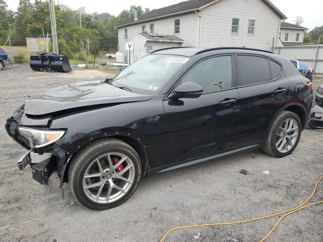  Salvage Alfa Romeo Stelvio