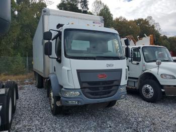  Salvage Peterbilt 220