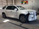 GMC Acadia Denali Image 12