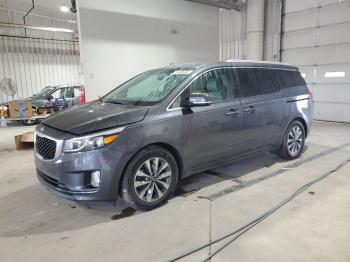  Salvage Kia Sedona