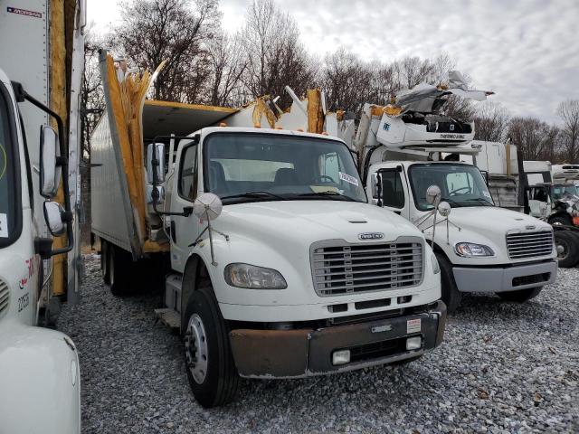  Salvage Freightliner M2 106 Med