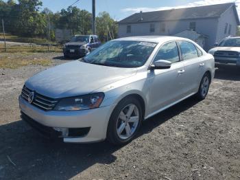  Salvage Volkswagen Passat