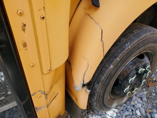 International Schoolbus Ce Image 8