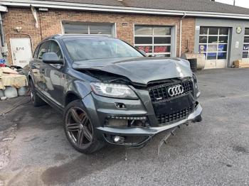  Salvage Audi Q7