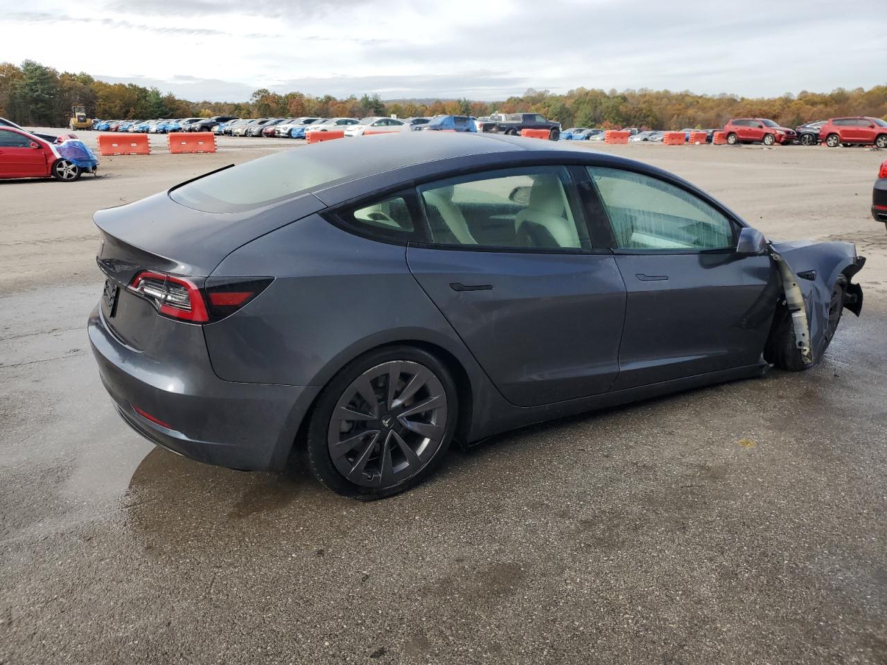 Tesla Model 3 Image 2