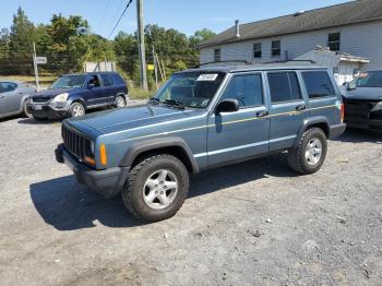  Salvage Jeep Cherokee