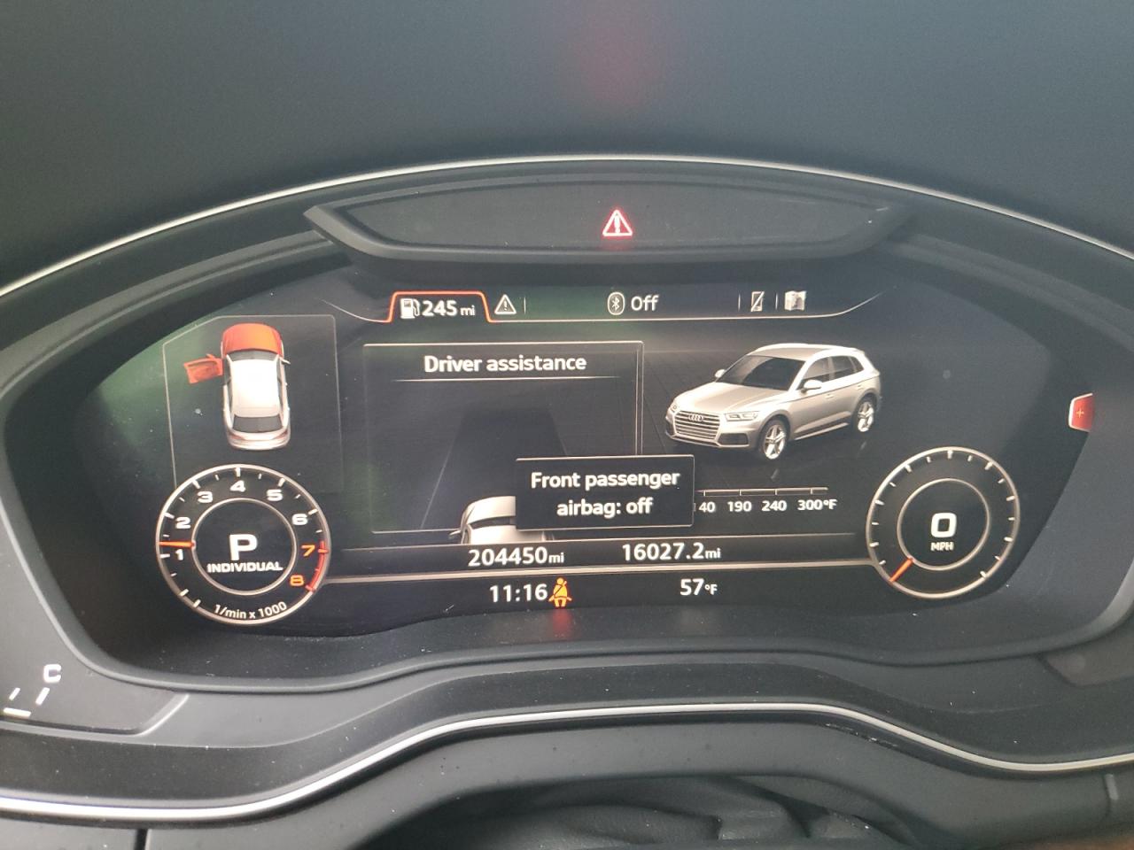 Audi Q5 Premium Plus Image 12