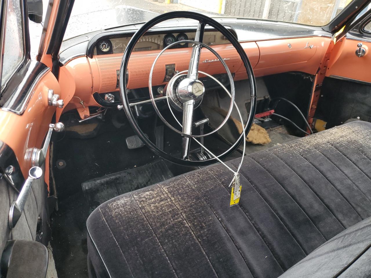 Lincoln Capri Image 9