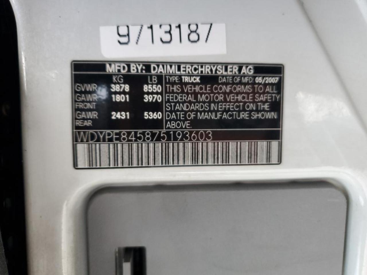 Freightliner Sprinter 2500 Image 4