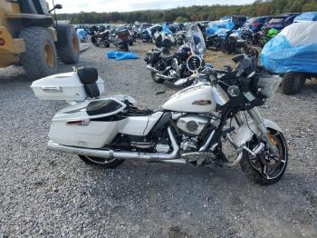  Salvage Harley-Davidson Fl
