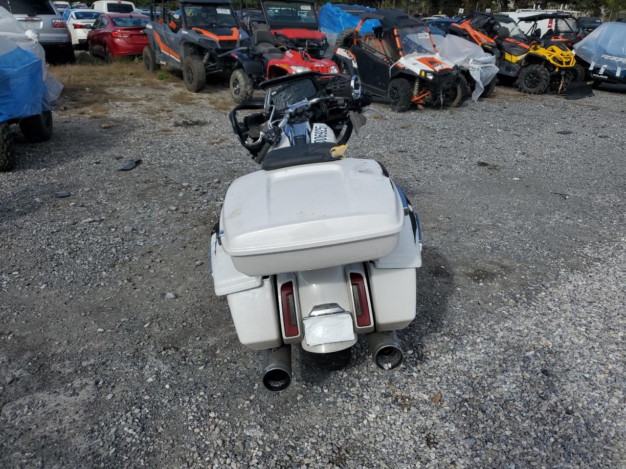 Harley-Davidson Fl Image 4