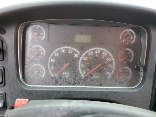 Freightliner Saf-t-liner C2 B2b Image 3