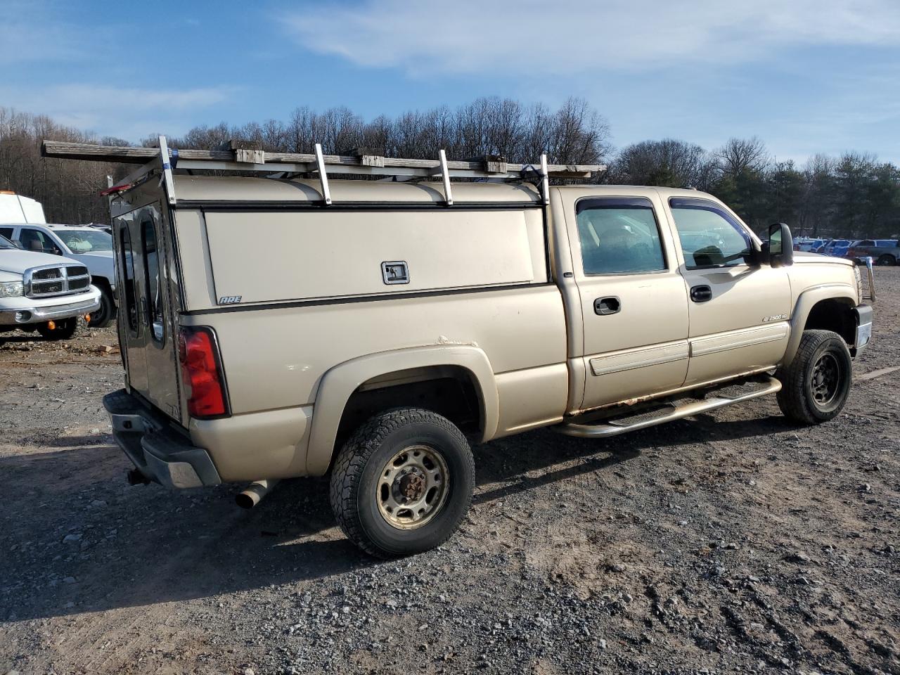 Chevrolet Silverado K2500 Heavy Duty Image 9